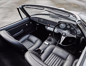 Panneau avant Maserati Mistral Spyder [UK-spec] (AM109) '1964–70