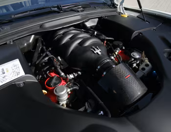 Sous la capuche Novitec Tridente Maserati GranCabrio '2011