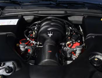 Под капотом Novitec Tridente Maserati GranTurismo S '2009–12