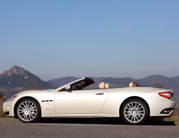 Maserati GranCabrio [Worldwide] (M145) '2010–17