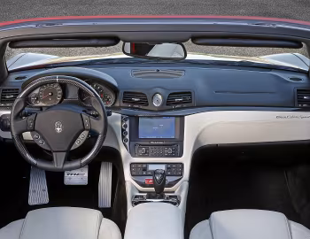Panneau avant Maserati GranCabrio Sport (M145) '2012–17