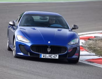 Maserati GranTurismo MC Stradale [Worldwide] (M145) '2010–13