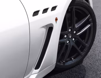 Maserati GranTurismo MC Stradale [Worldwide] (M145) '2010–13