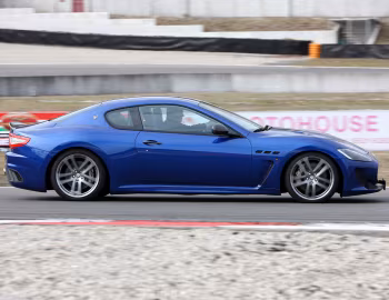 Maserati GranTurismo MC Stradale [Worldwide] (M145) '2010–13