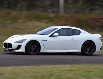 Maserati GranTurismo MC Stradale [Australia] (M145) '2010–13