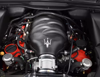 Sous la capuche Maserati GranTurismo S [Worldwide] (M145) '2008–12