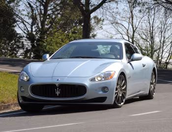 Maserati GranTurismo S Automatic [Worldwide] (M145) '2009–12