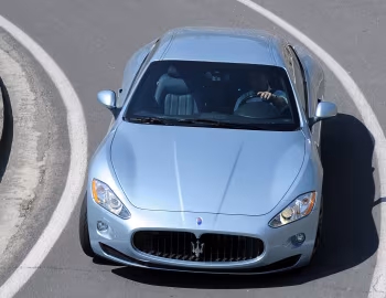 Maserati GranTurismo S Automatic [Worldwide] (M145) '2009–12