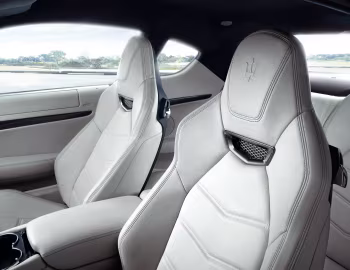 Intérieur Maserati GranTurismo Sport (M145) '2012–17