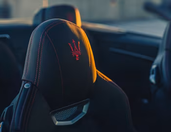 Intérieur 2018–19 Maserati GranTurismo Sport Convertible [North America] (M145) '2017–19