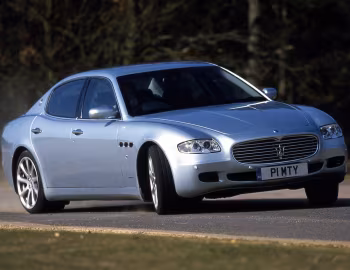 Maserati Quattroporte [UK-spec] (M139) '2004–08