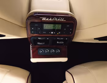 Intérieur Maserati Quattroporte Executive GT (M139) '2005–08