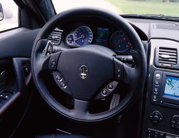 Panneau avant Maserati Quattroporte Sport GT (M139) '2005–08