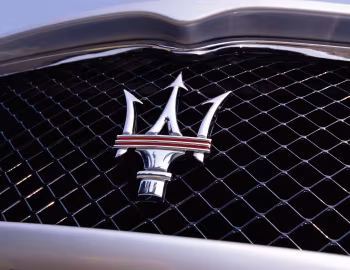 Logo Maserati Quattroporte Sport GT (M139) '2005–08