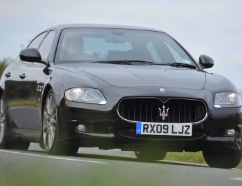 Maserati Quattroporte Sport GT S [UK-spec] (M139) '2009–12
