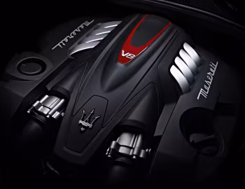 Sous la capuche Maserati Quattroporte GTS (M156) '2013–14