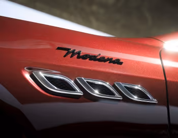 2022–24 Maserati Quattroporte Modena [North America] (M156) '2021–24