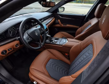 Interior Maserati Quattroporte S Q4 GranLusso (M156) '2020–21