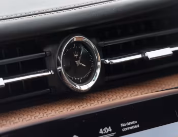 Intérieur Maserati Quattroporte Trofeo [UK-spec] (M156) '2021–23