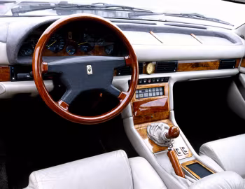 Panneau avant Maserati Karif (AM339) '1988–91