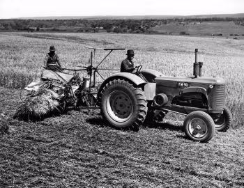 Massey-Harris 203 '1940–47