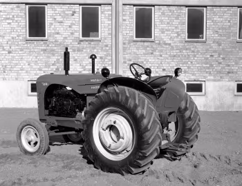 Massey-Harris 744D '1948–58