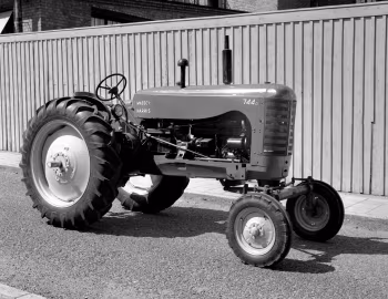 Massey-Harris 744D '1948–58