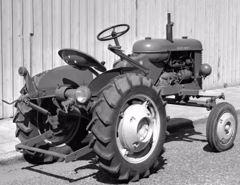 Massey-Harris Model 11 Pony '1947–57