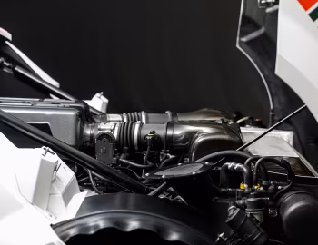 Sous la capuche MAT New Stratos (#01/25) '2019