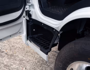 Інтер'єр Maxus E-Light EH300 Chassis [EU-spec] '2022–н.ч.