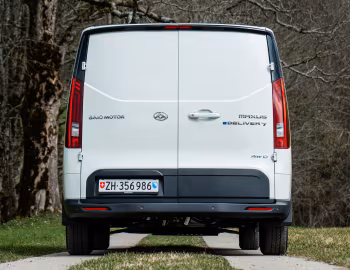 Maxus eDeliver 7 AWD [EU-spec] '2025–pr.