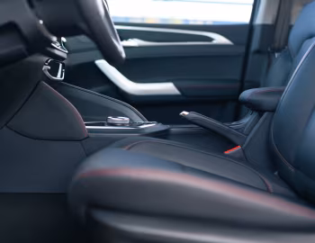 Интерьер Maxus T90 EV [EU-spec] '2022–н.в.