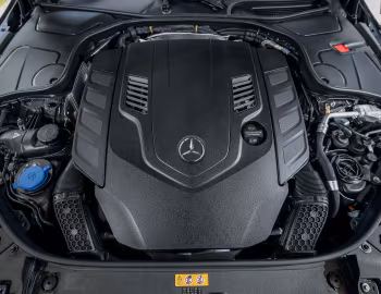 Bajo el capó Mercedes-Maybach S 560 [Malaysia] (X222) '2018–20
