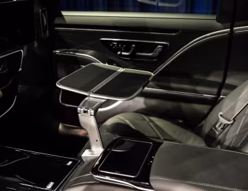 Interior Mercedes-Maybach S 680 4MATIC [Japan] (Z223) '2021–pr.