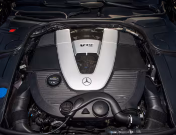 Bajo el capó 2018–20 Mercedes-Maybach S 650 [North America] (X222) '2017–20