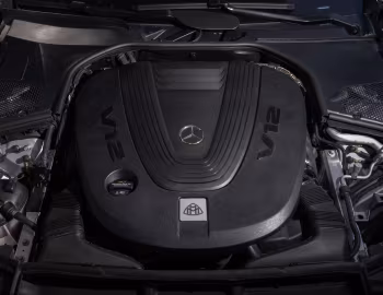 Bajo el capó 2027 Mercedes-Maybach S 680 [North America] (Z223) '2026