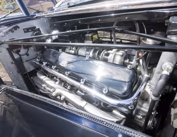 Bajo el capó Maybach Zeppelin DS8 Cabriolet by Wagner in the style of Spohn (#1435) '1933