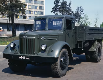 МАЗ-200 '1950–66