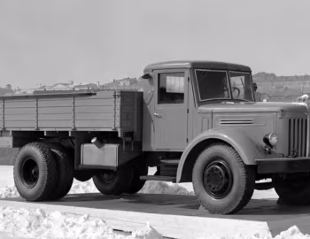 МАЗ-200 '1950–66