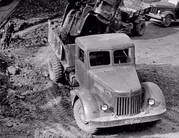 МАЗ-205 '1947–66