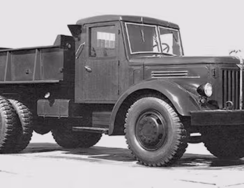 МАЗ-205 '1947–66