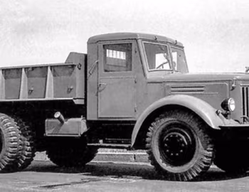 МАЗ-205 '1947–66