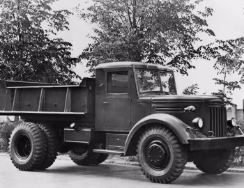 МАЗ-205 '1947–66