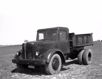 МАЗ-205 '1947–66