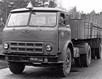 МАЗ-504А '1970–77