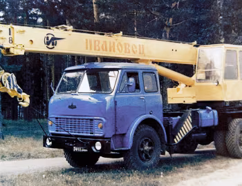 КС-3571 "Ивановец" на шасси МАЗ-5334 '1977–84