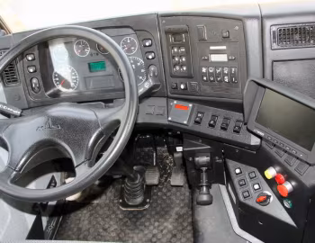 Panneau avant МАЗ-690214 "Сапфир" '2015–pr.