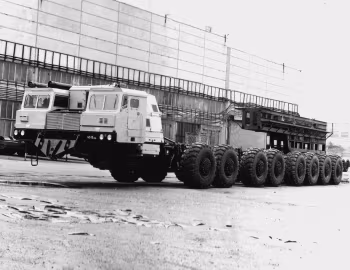 МАЗ-7906 Опытный '1984