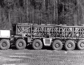 МАЗ-7905 '1980–82