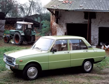 Mazda 1300 '1971–76